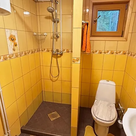 Veela Metsamaja Feriehus